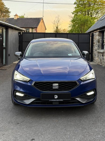 2021 SEAT Leon - photo 2