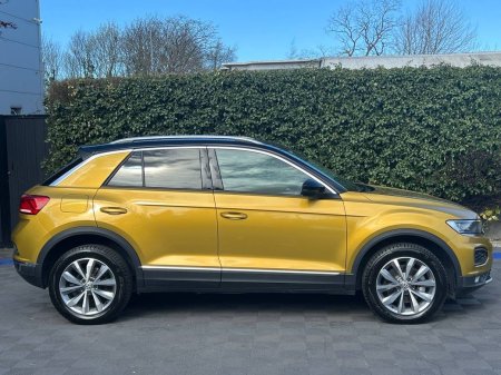 2020 Volkswagen T-Roc - photo 2