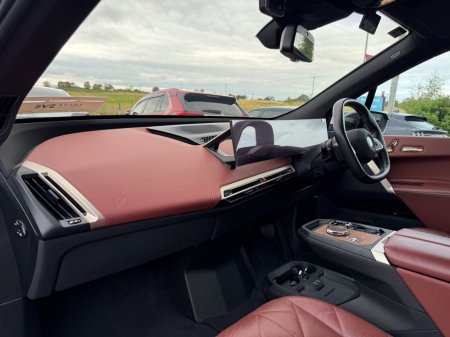 2022 BMW iX - photo 19