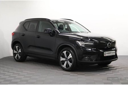 2023 Volvo XC40 Plus
