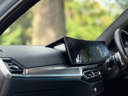 2023 BMW 3-Series - photo 32