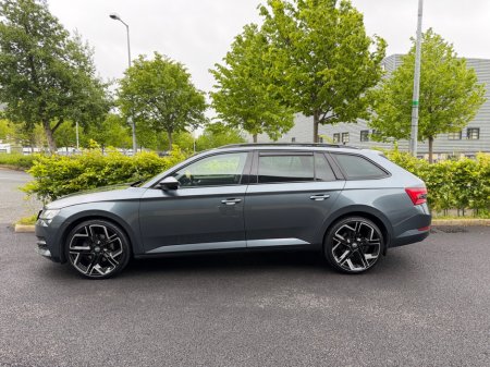 2019 Skoda Superb - photo 2
