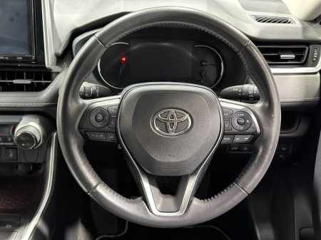 2021 Toyota RAV4 - photo 12