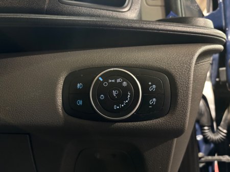 2020 Ford Transit Custom - photo 17