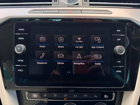 2018 Volkswagen Passat - photo 28