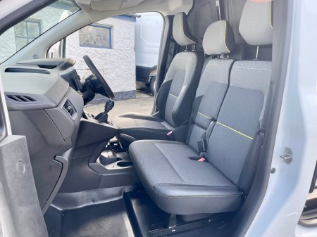 2023 Renault Kangoo - photo 25