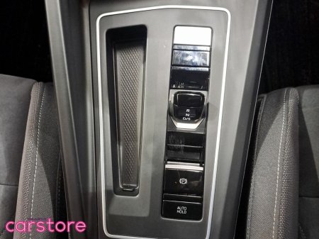 2021 Volkswagen Golf - photo 16