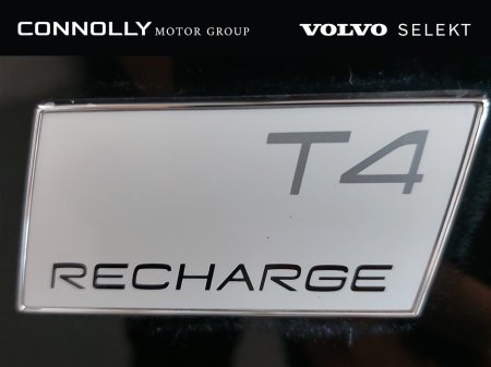 2022 Volvo XC40 - photo 17