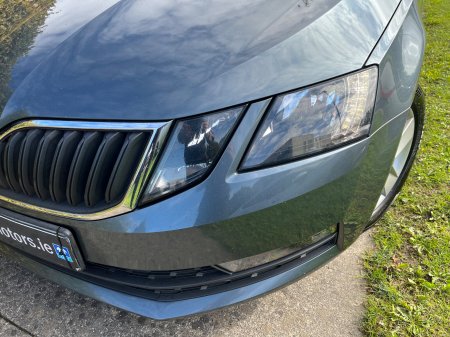 2017 Skoda Octavia - photo 31