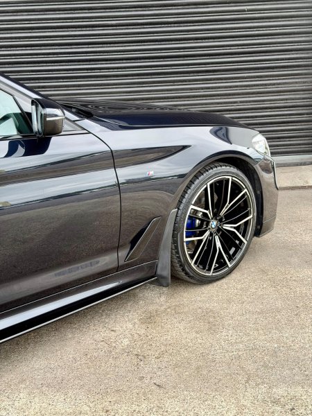 2020 BMW 5-Series - photo 13