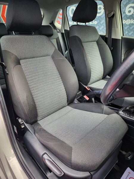 2013 Volkswagen Polo - photo 25