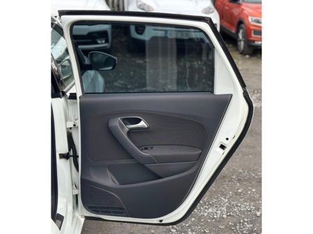 2017 Volkswagen Polo - photo 11