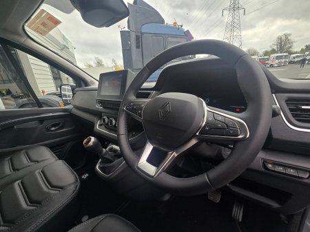 2026 Renault Trafic - photo 15