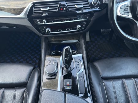 2018 BMW 5-Series - photo 13