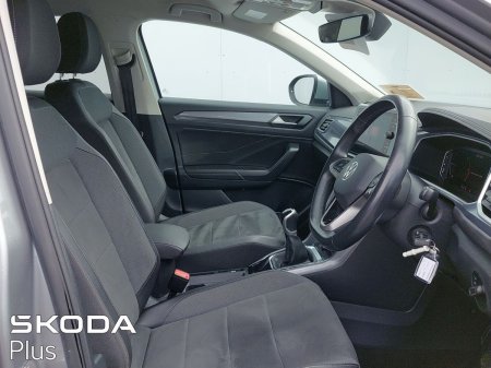 2023 Volkswagen T-Roc - photo 23
