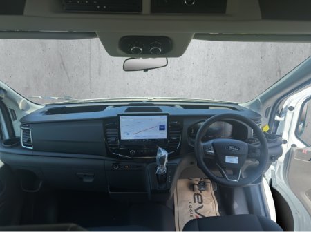 2027 Ford Transit - photo 9