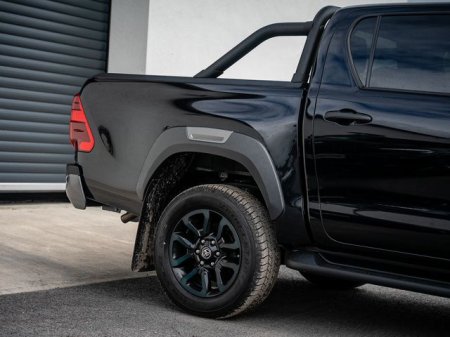 2026 Toyota Hilux - photo 5