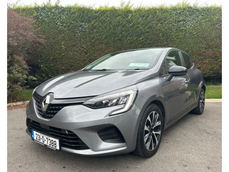 2023 Renault Clio - photo 3
