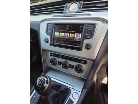 2015 Volkswagen Passat - photo 14