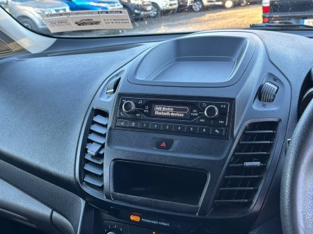 2020 Ford Transit - photo 15