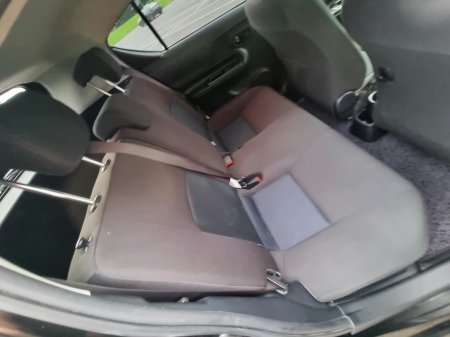2018 Toyota Aqua - photo 13