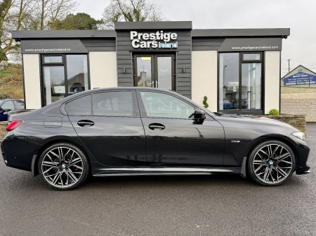 2023 BMW 3-Series - photo 9
