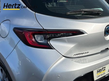 2023 Toyota Corolla - photo 8