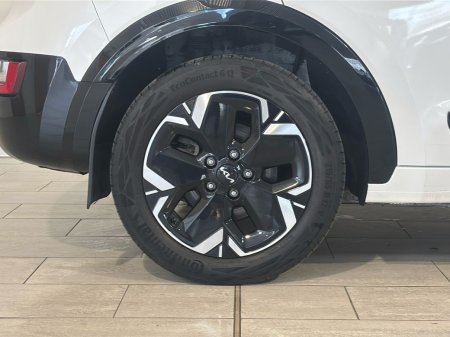 2024 Kia Niro - photo 9