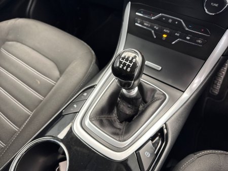 2022 Ford Galaxy - photo 16