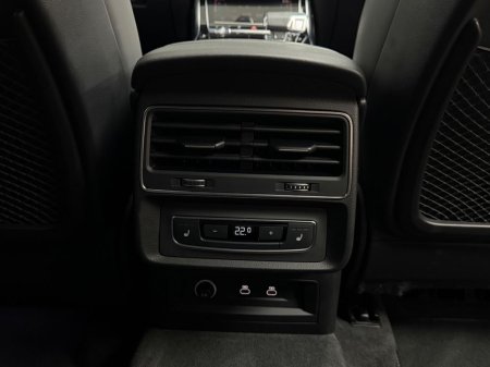 2025 Audi Q8 - photo 17