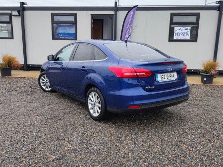 2016 Ford Focus - photo 4