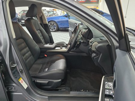 2016 Lexus IS - photo 7