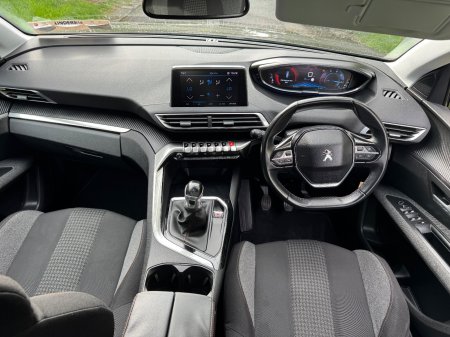 2018 Peugeot 5008 - photo 7