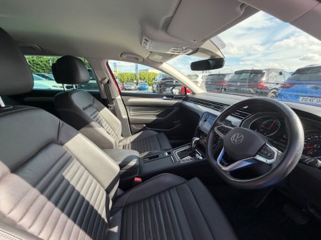 2022 Volkswagen Passat - photo 20