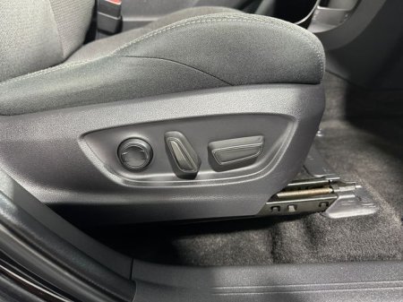 2024 Subaru Solterra - photo 11