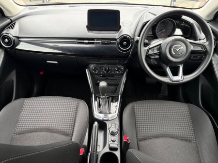 2017 Mazda Demio - photo 19