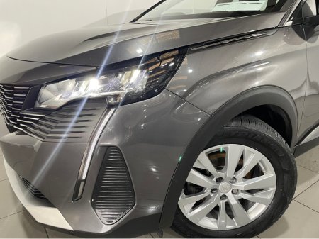 2022 Peugeot 5008 - photo 4