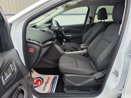 2016 Ford Kuga - photo 17