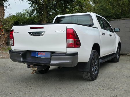 2019 Toyota Hilux - photo 7