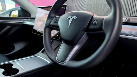 2023 Tesla Model Y - photo 33