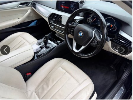 2017 BMW 5-Series - photo 2