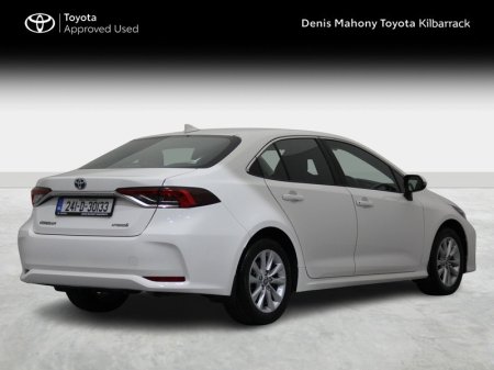 2024 Toyota Corolla - photo 2
