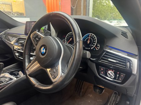 2019 BMW 5-Series - photo 11
