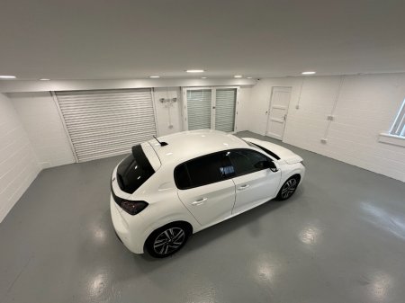2021 Peugeot 208 - photo 16