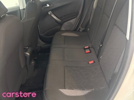 2018 Peugeot 2008 - photo 13