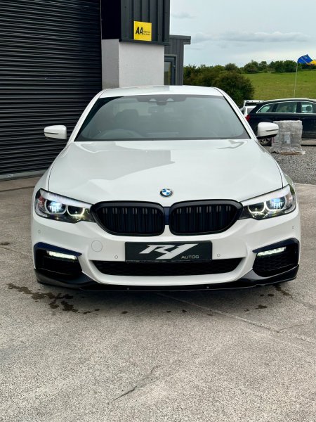2017 BMW 5-Series - photo 5