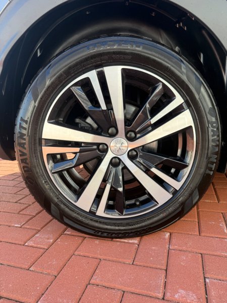 2020 Peugeot 3008 - photo 25