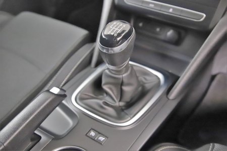 2020 Renault Megane - photo 23