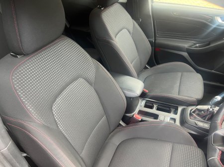2021 Ford Focus - photo 9