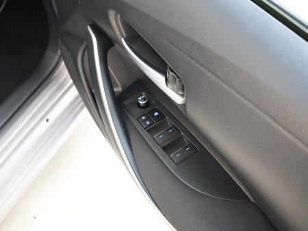 2022 Toyota Corolla - photo 17